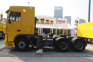 达夫 XF重卡 340马力 6X4牵引车(XF105) 卡车图片