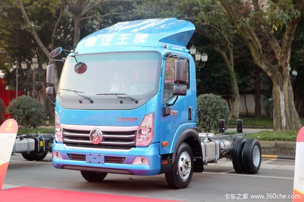 中国重汽成都商用车 瑞狮 156马力 单排厢式轻卡底盘(CDW5040XXYHA1R5)