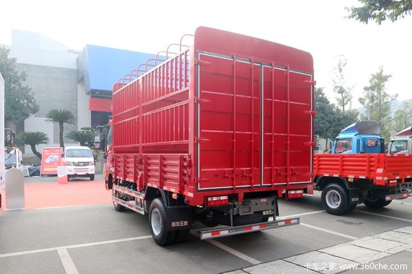 仅售12.50万重汽王牌瑞狮载货车优惠促销