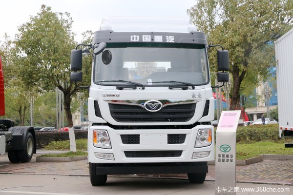 中国重汽 深圳版 豪曼H5重卡 340马力 4X2牵引车(半高顶)(ZZ4188K10EB0)