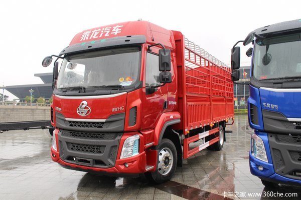 东风柳汽 乘龙H5中卡 240马力 4X2 6.8米仓栅式载货车