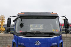 东风柳汽 新乘龙M3中卡 200马力 4X2 载货车底盘(国六)