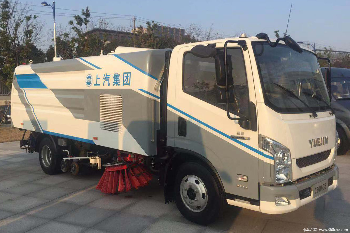 跃进 超越C300-38 125马力 4X2 洗扫车(畅达牌)