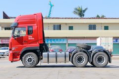 东风商用车 天龙VL重卡 2019款轻赢版 450马力 6X4牵引车(DFH4250A4)