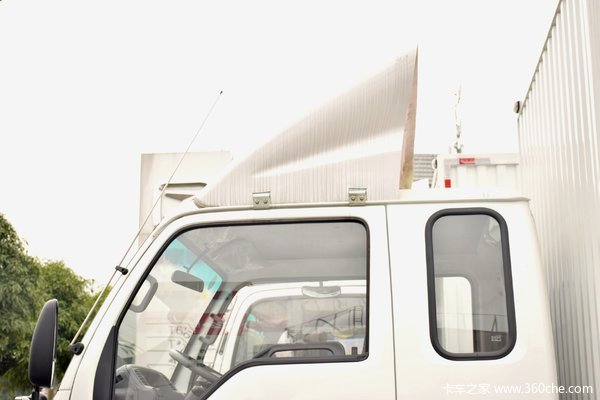 优惠 0.4万 包头市五十铃100P载货车促销中