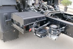 中国重汽HOWO G5X中卡 2018款 物流版 210马力 4X2 6.75米排半栏板载货车(ZZ1167G521DE1A)