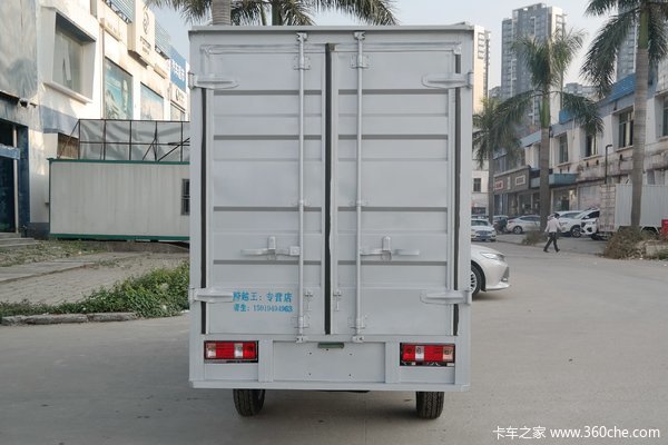 降价促销 新豹MINI载货车仅售4.08万元起