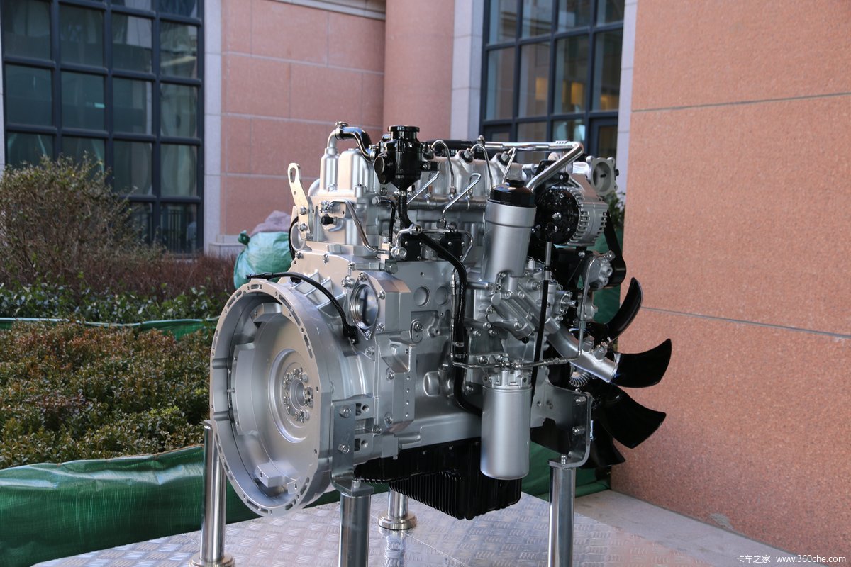 大柴CA4DH1-16E6 160马力 3.8L 国六 柴油发动机