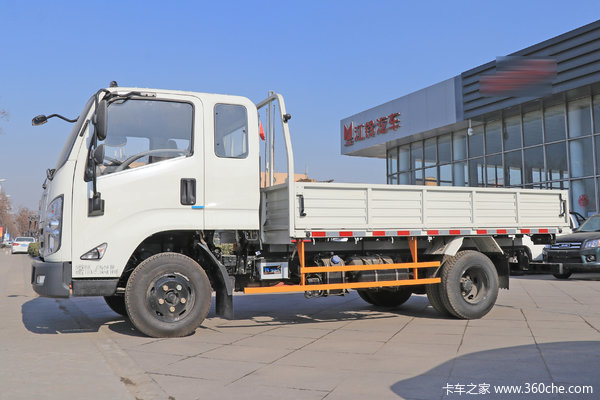 2万 大连江铃凯锐重载金刚载货车