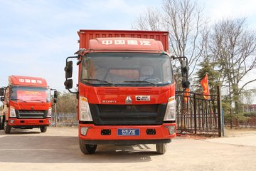 中国重汽HOWO 统帅 重载版 154马力 5.75米排半厢式载货车(8挡)(ZZ5167XXYG451CE1)