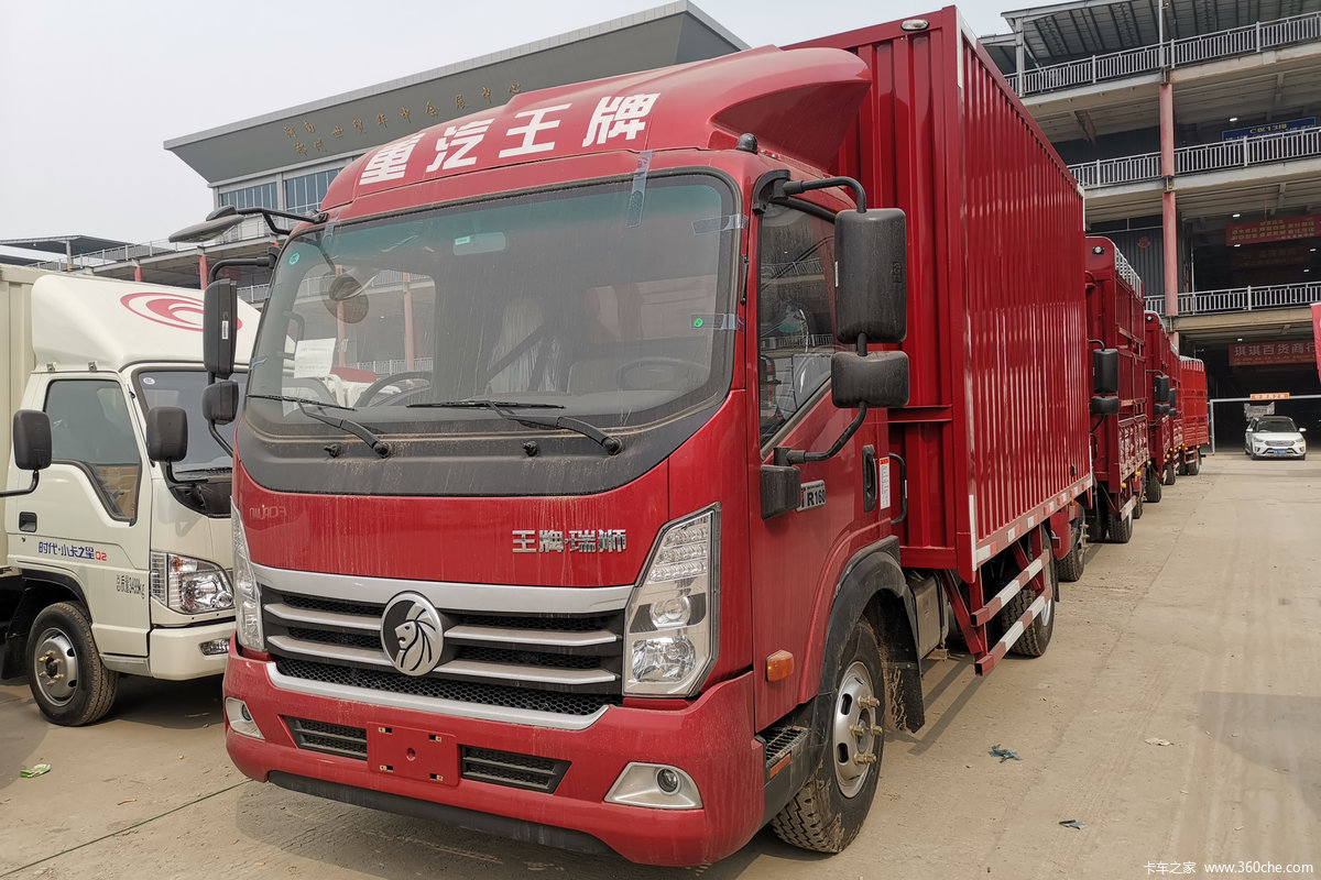 中国重汽成都商用车 瑞狮 95马力 3.67米单排厢式轻卡