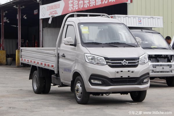 仅售4万元 长安跨越王X1载货车优惠促销