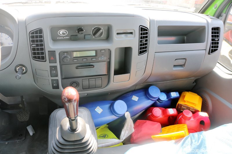 福田 时代金刚3 95马力 3米自卸车