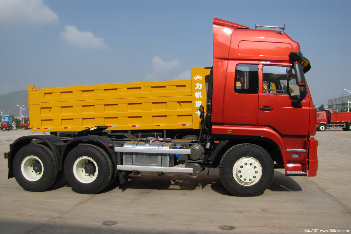 力帆 欧式战龙 v9重卡 340马力 6x4 牵引车(lfj4250g2)