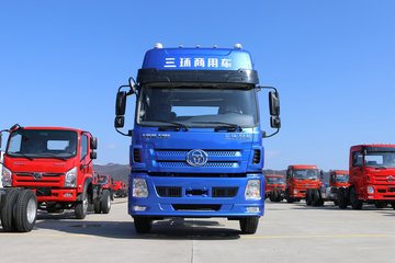 三环十通 昊龙 220马力 4x2 载货车底盘图片