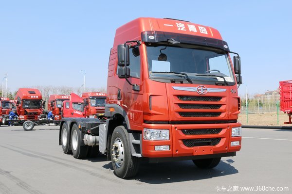1台悍v430牵引车成功交付客户