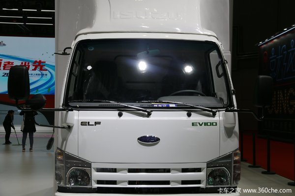 庆铃 五十铃EV100 7.3T 5.105米单排纯电动厢式轻卡