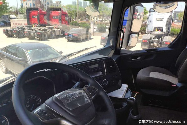 优惠33万 重庆市威龙HV5牵引车火热促销中