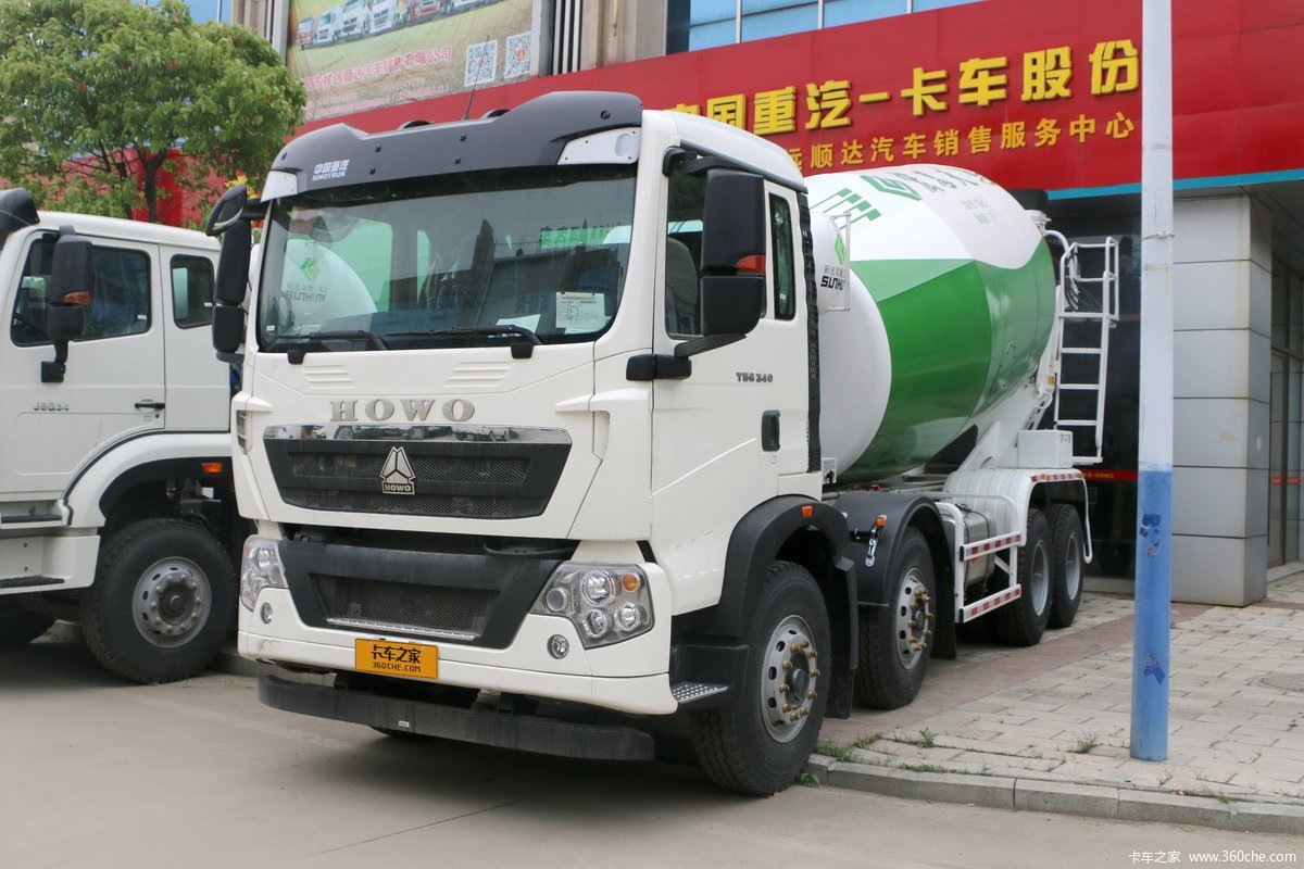 中国重汽 HOWO T5G 340马力 8X4 7.37方混凝土搅拌车(宏昌天马牌)