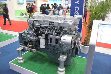 玉柴YC6M390-30 390马力 10L 国三 柴油发动机