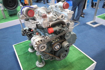 玉柴YC4D120-33 120马力 4.2L 国三 柴油发动机