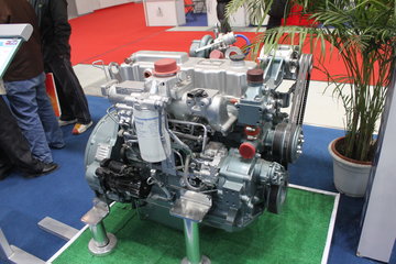 玉柴YC4E140-31 140马力 4.26L 国三 柴油发动机