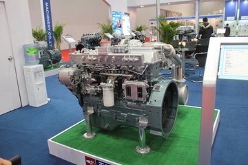 玉柴YC6L260-20 260马力 8.4L 国二 柴油发动机