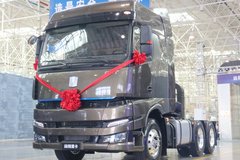 远程 M100重卡 430马力 6X4甲醇新能源牵引车