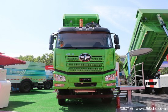一汽解放 新J6P重卡 460马力 6X4 6.8米自卸车(国六)(CA3250P66K24LT1E6)