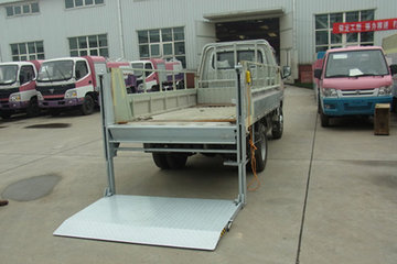 凯卓立 600kg 垂直升降式货车液压尾板(CD‐QBCZ06/100B)
