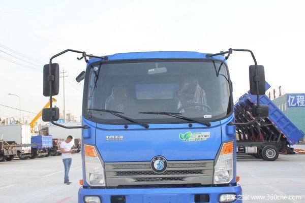 重汽王牌 7系 130马力 4X2 3.8米自卸车(CDW3040A2Q5)
