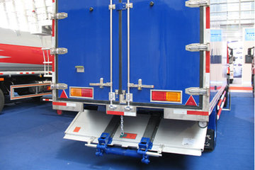 凯卓立 2吨 折叠式货车液压尾板(CD‐QB20/155ZT)