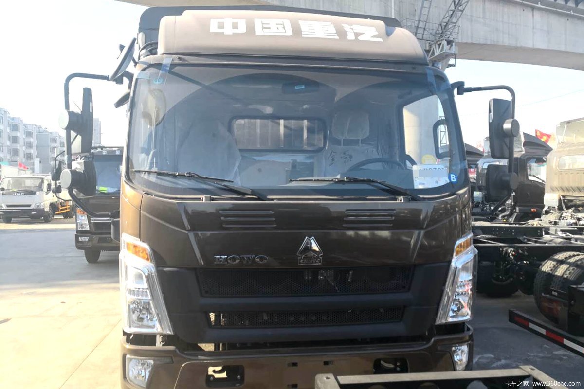 中国重汽HOWO 悍将 2019款 170马力 4.85米排半仓栅式载货车