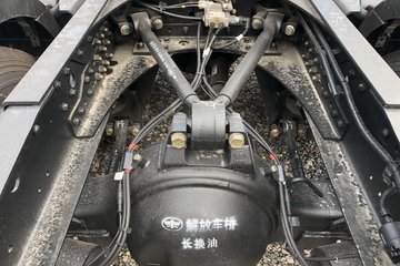 一汽解放新j6p重卡南方版460马力6x4牵引车457后桥ca4250p66k24t1a1e5