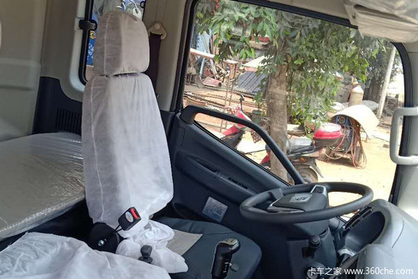 为回馈客户一汽解放J6F载货车仅售8.50万