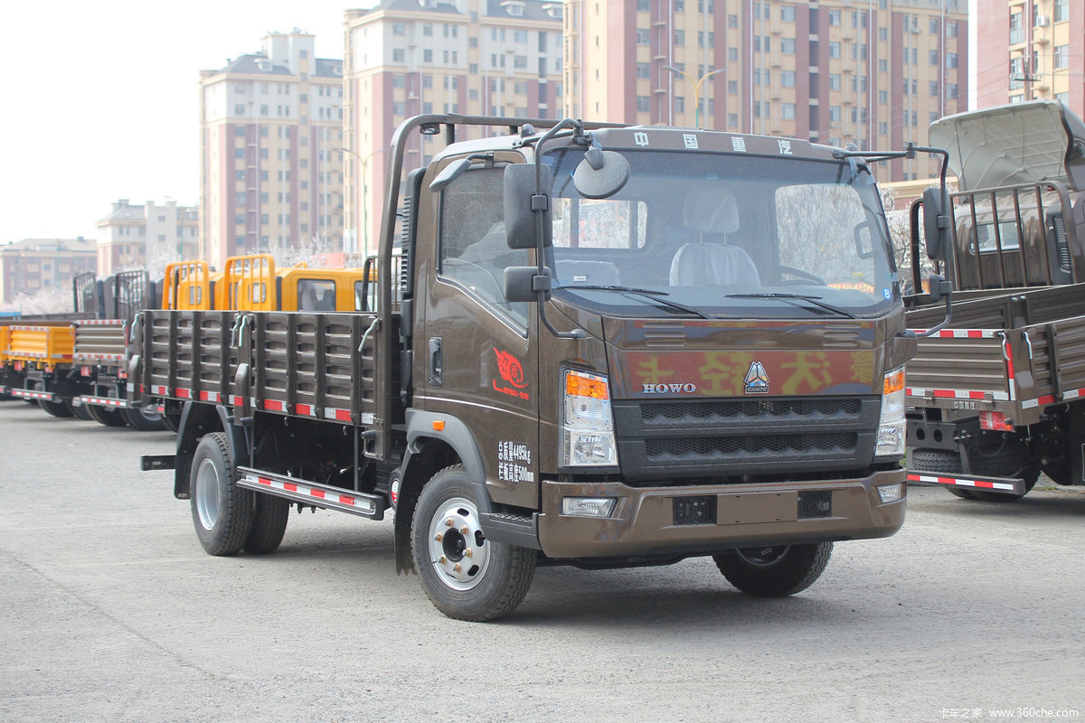 中国重汽HOWO 悍将 高配款 156马力 4.165米单排栏板轻卡