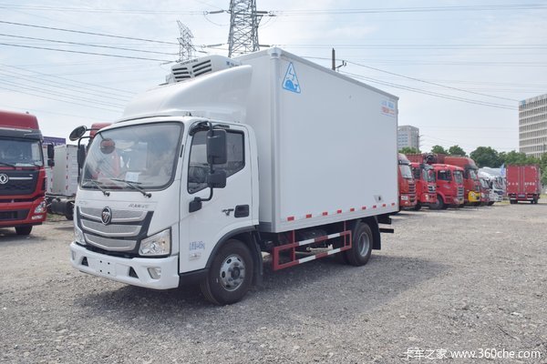 大连汽贸顺翔卡车回馈客户欧马可S3冷藏