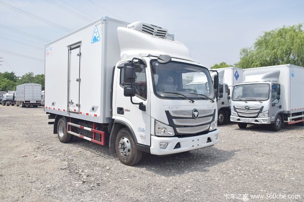 大连汽贸顺翔卡车回馈客户欧马可S3冷藏