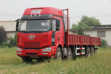 一汽解放 J6P重卡 2013款 370马力 8X4 9.5米栏板载货车(CA1310P66K24L7T4E4)