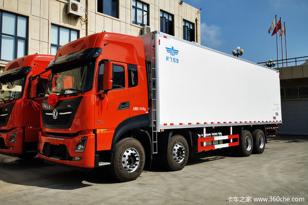 东风商用车 天龙KL重卡 420马力 8X4 9.4米冷藏车(速比3.64)(DFH5311XLCAX1V)