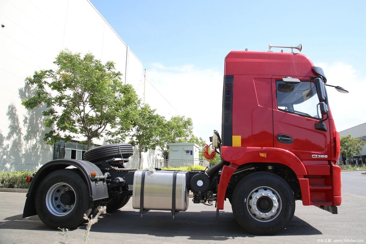 【图】徐工 汉风(汉风)g5 300马力 4x2牵引车(xga4181d5na)_实拍图片