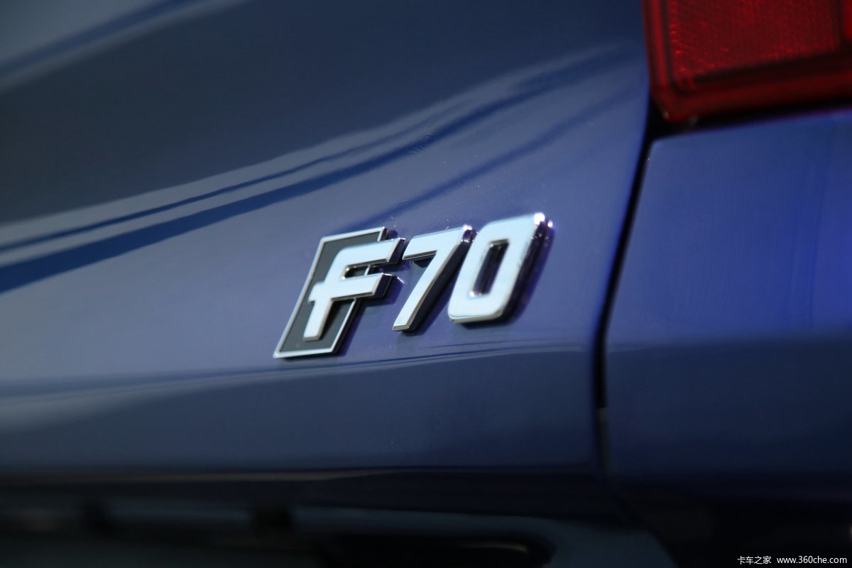  F70  2.5T 129  ˫Ƥװ                                                
