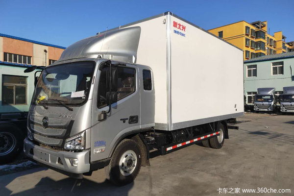 大连汽贸顺翔卡车回馈客户欧马可S3冷藏