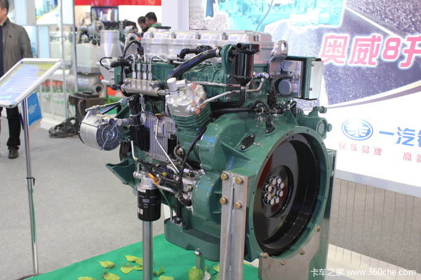 锡柴CA4DL-20E4 200马力 5.13L 国四 柴油发动机