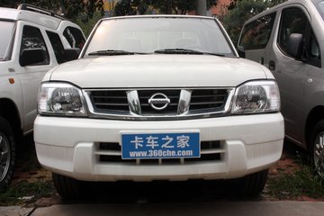 郑州日产 D22 标准型 2013款 两驱 2.4L汽油 双排皮卡