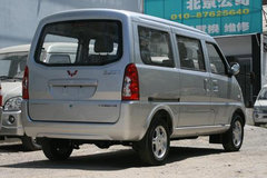 2011款 五菱荣光 标准型 82马力 1.2L面包车