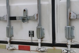 欧曼GTL 载货车上装                                                图片