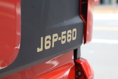 一汽解放 新J6P重卡 领航版 560马力 6X4牵引车(国六)(CA4250P66K25T1E6)