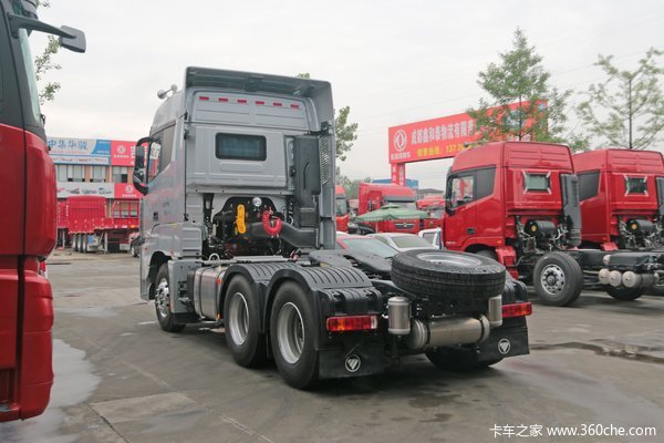 优惠 0.5万 上海欧曼EST-A牵引车促销中