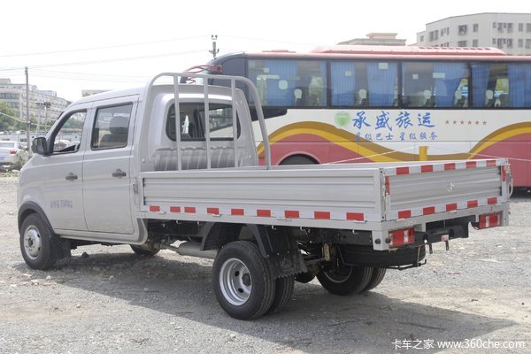 降价促销 新豹3双排载货车仅售5.58万_长安跨越_新豹t5_卡车之家
